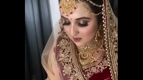 Nonton 3a2d7acd-7209-4bf2-b5c6-0d6ba58b5469.mov thumbnail