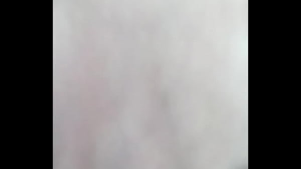 Mi amiga se toca pensando en mi 