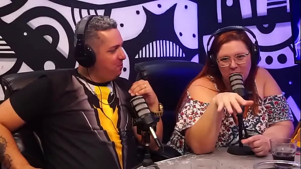 Play MP4 - Casal que curte Grupal&comma; Troca de Casal e M&eacute;nage&period; Conhe&ccedil;a o Casal Libido&comma; um casal que curte tudo&excl;