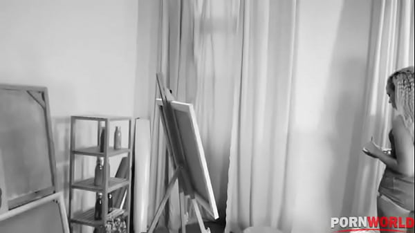 Nonton Dark Skinned Dutch Babe Romy Indy Nailed In Doggy Style And Reverse Cowgirl Gp1380 thumbnail