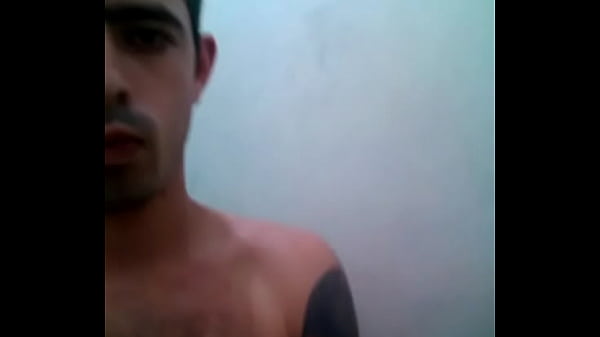 Alexandre Moreira Gomes mostrando a pica grossa 2 