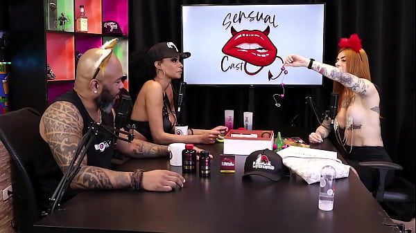 Nonton Duas Gostosas Testam O Produto Em Seus Peitos - Ruiva Braba (sheer/red) thumbnail