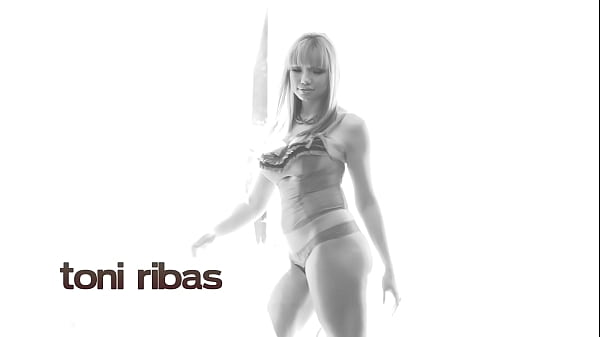 Nonton Maya Hills An Anal Goddess thumbnail