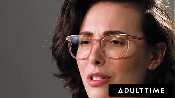 In this episode of how women orgasm watch casey calvert masturbate like you've never seen before