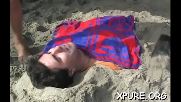 Inferior beauty gets_a s session by arough sweetheart