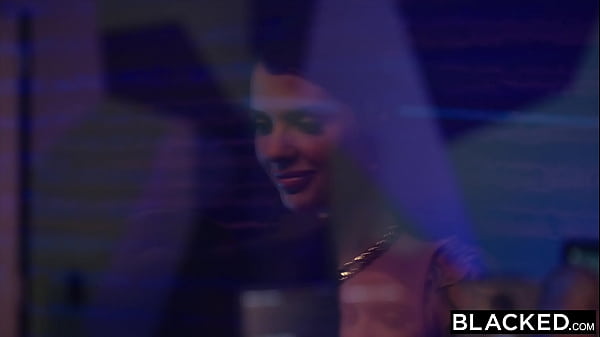 Play MP4 - BLACKED Singer Keisha & producer Anton make sweet music