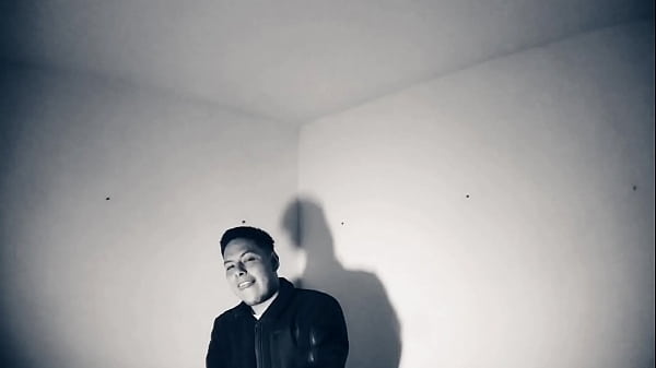 Joven rapero acaba en la cara de toda la escena 