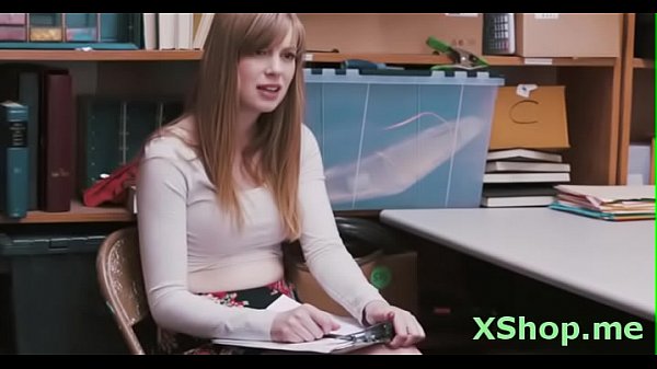 Ravishing young Dolly Leighadores_being nailed