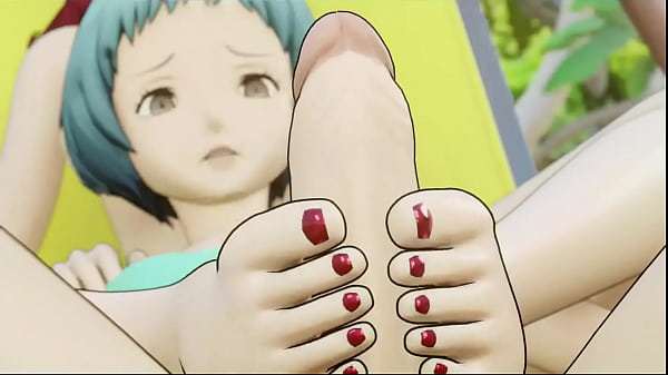 Fuuka receives a nice footjob from mitsuru 
