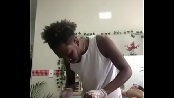 Play MP4 - Depilou minha rola dura