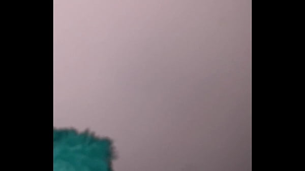 Nonton Mira Como Mi Vecina Me Llama En La Madrugada Para Un Duelo De Orales ...quien Gano? thumbnail