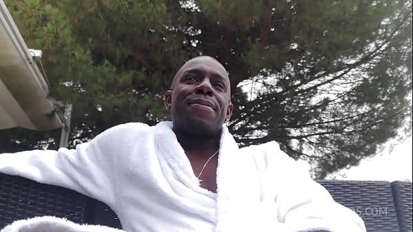 Rich cuckold orders bbc in anal for his wife jl049