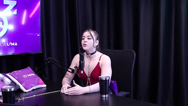 Nonton Dentro Do Bdsm Ela N&atilde;o Faz "isso", Mas O Golden Shower... - Evelyn Zain (sheer/red) thumbnail