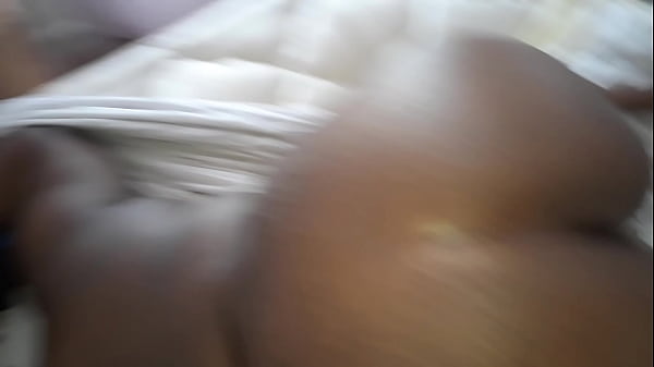 Play MP4 - Thick Booty Young Hoe