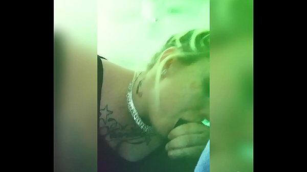 Play MP4 - Debbiecakesxxxx gives her bestdick friend head for his birthday while d&period;