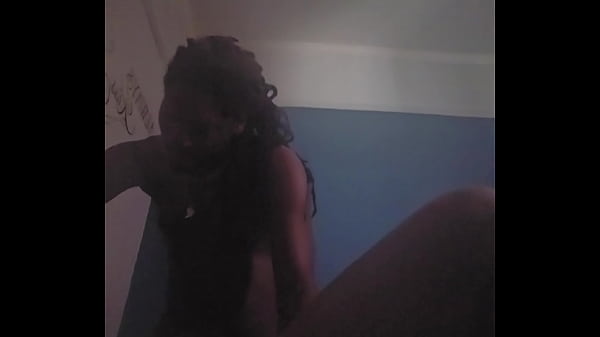 Nonton She Gets The Business Every Time thumbnail