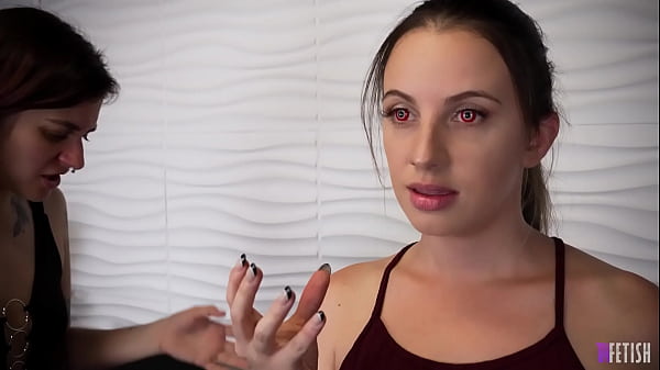 Tattooed brunette all natural baddie accidentally controls her sexy friend to worship her feet 