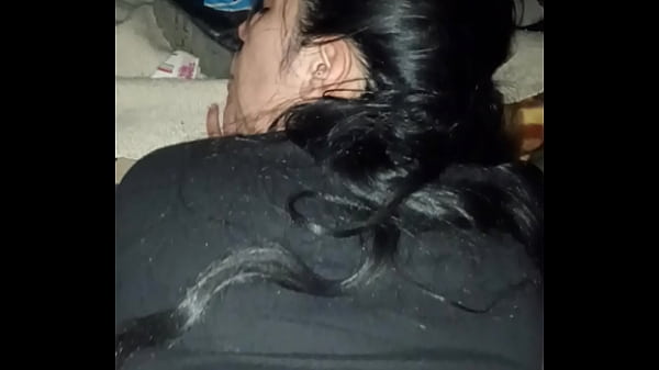 Play MP4 - me culeo a mi novia