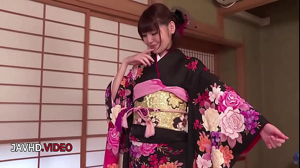 Elegant kimono seduction leads to passionate climax