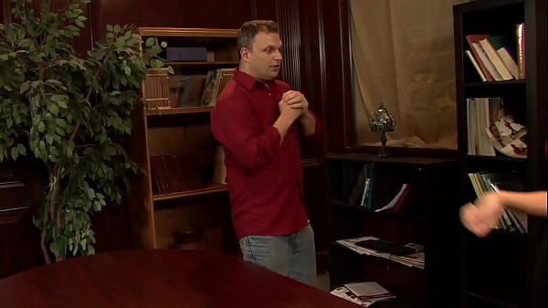 Nonton Heidi Mayne A Milf With Light Hair Loves To Take It In The Pussy thumbnail