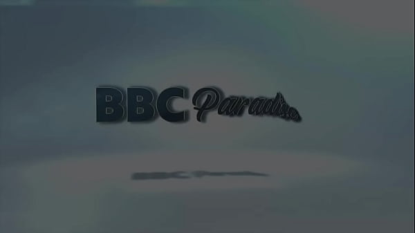 Nonton Wild Milf Takes On Four Cocks At Once During Ir Hookup thumbnail