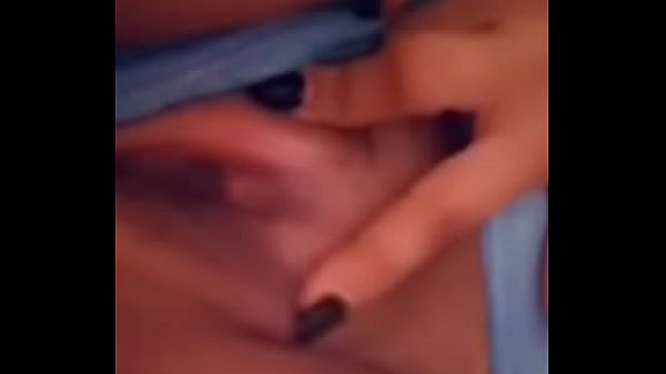 Haci&eacute;ndose paja 