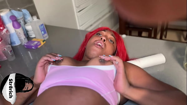 Play MP4 - Jamaican have some big dick for this hot teen slut missionary position