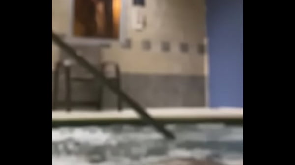 Stud strokes off to me in Sauna