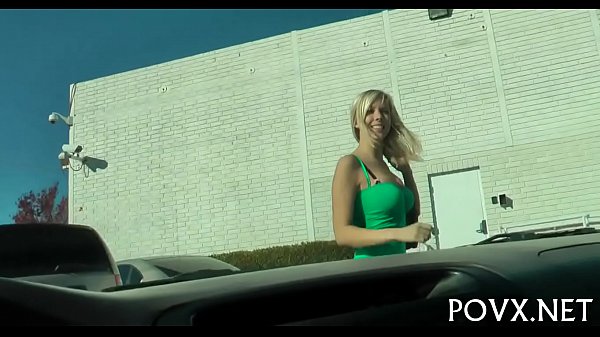 Gentle oral stimulation gets followed by vehement sex