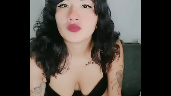 Cachonda Frente A La C&aacute;mara thumbnail