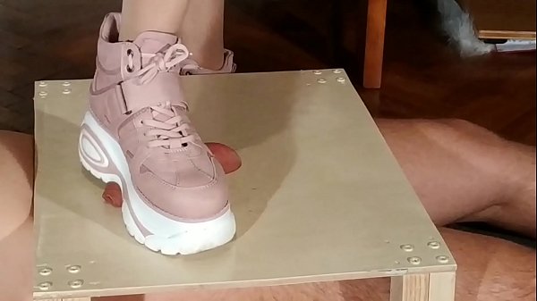 Domina cock stomping slave in_pink boots (magyar alázás) pt1HD