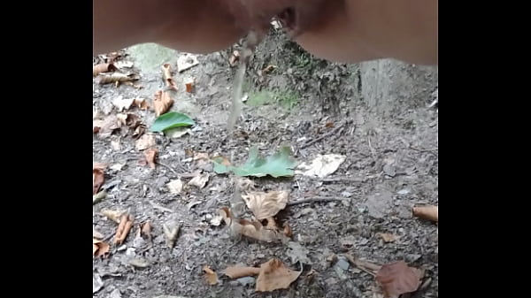 Outdoor piss 