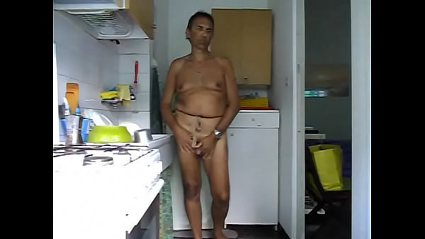 DSCN5593.AVI naked , showing my ass