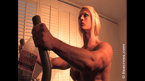 Play MP4 - Naked Cardio