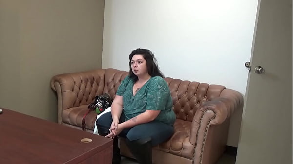 Thick af teen fucks on casting couch