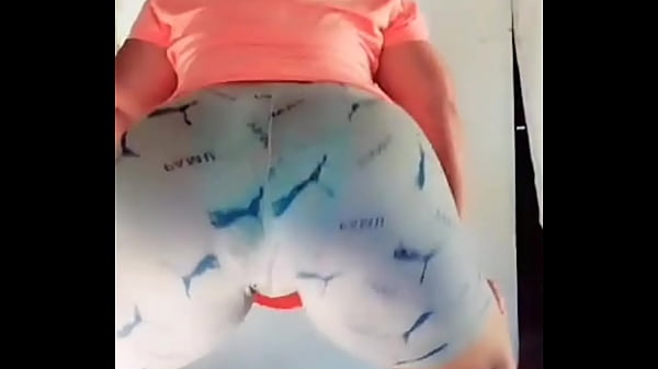 Bucetuda rebolando_gostoso