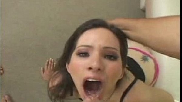 Nasty babe deepthroating hard 