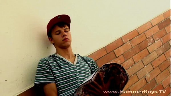 Play MP4 - Twink Patrik Suchan from Hammerboys TV