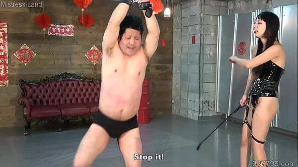 Play MP4 - Japanese Femdom Laughing and Whipping