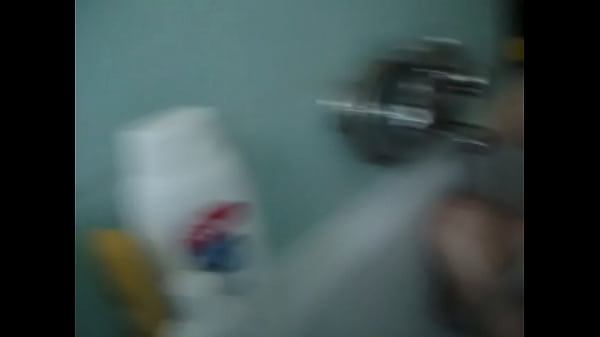 Play MP4 - blonda la dus