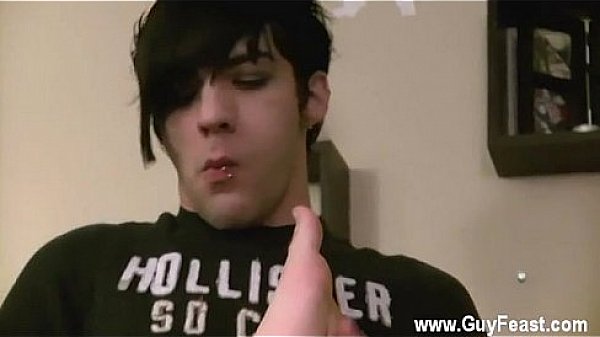 Gay video William and Trace get into some powerful sole adoring in 