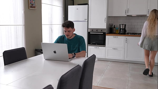 Nonton Kitchen Pipe Repair Turns Into Plumber Slamming Me Hard thumbnail