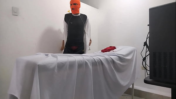 Play MP4 - CHANGE OF PLANS&excl;&excl; DOCTOR WAS GOING TO GIVE MASSAGE TO FEMALE PATIENT&comma; BUT THE PATIENT TURNED OUT TO BE A WHORE AND QUICKLY SET HIM UP