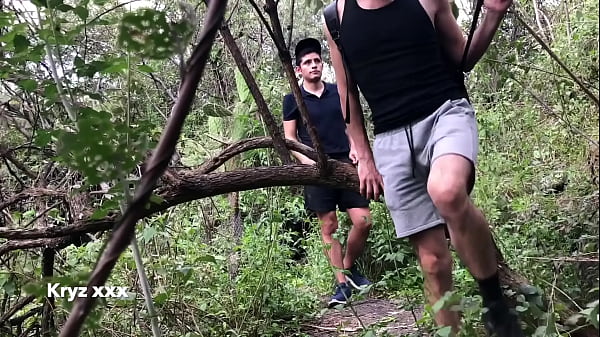 Haciendo cruising en el bosque PARTE 1 