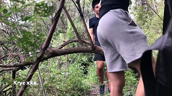 Play MP4 - Cruising in the woods PART 1