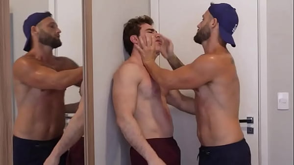 Nonton Gut Punch Alpha Showing Who's Boss.want To See It In ? Available On My Websites. In Profile. ... thumbnail