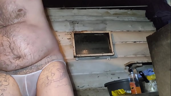 An officer of the Russian Army fucks in the ass like the last excuse! A queer officer hammers himself in the mouth and anal with a thick dick! Shame on the Russian Army!Strictly secret: Ukraine and Russia.Filmed on a hidden camera! 