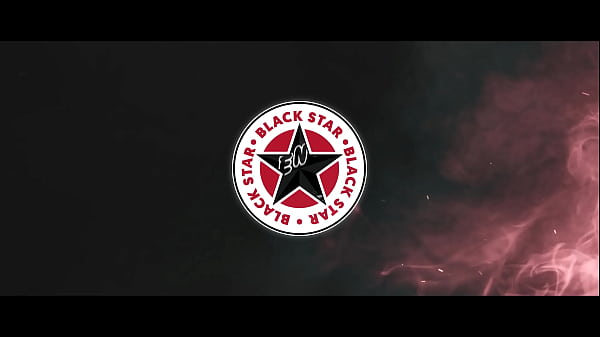 Nonton Pornstar Kinsley Anne Surrenders Her Mouth And Pussy To Bbc Black Thug thumbnail