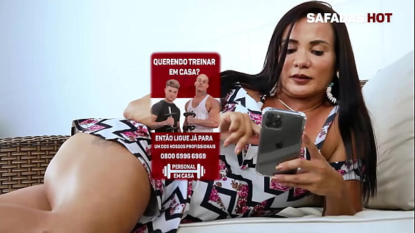 Play MP4 - Milf gostosa dando o c&uacute; pro seu personal