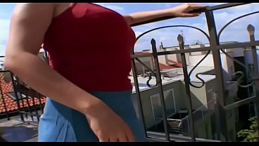 Nonton Simona Is A Boobzilla thumbnail